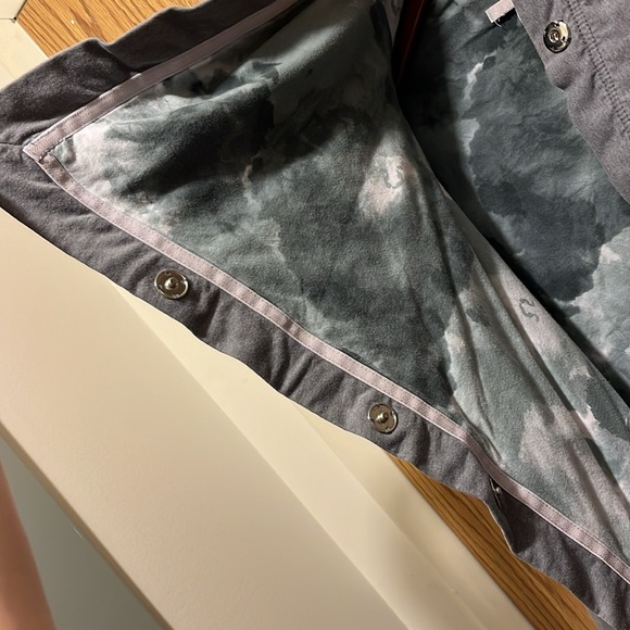 Lululemon Savasana wrap sweater size 10 - Picture 7 of 8